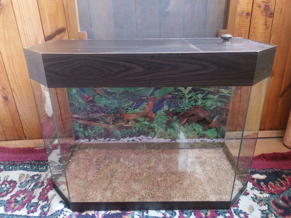 Продам аквариум 50литров