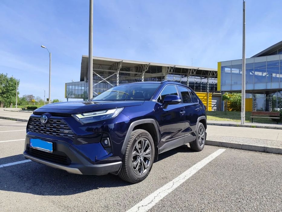 Toyota RAV4 RAV4 Hybrid, 2.5L 4x4 Luxury, garanție 11.2028, istoric complet Toyota