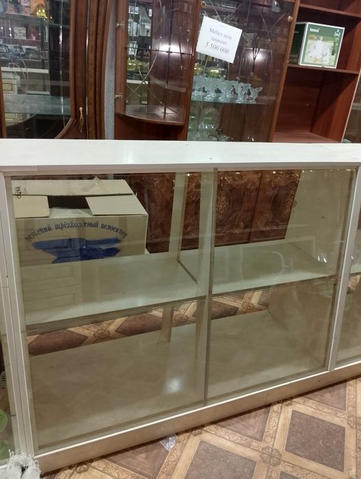 Рилавка сотилади сони 9 та Буйи бир метр, узунлиги 1.5 метр