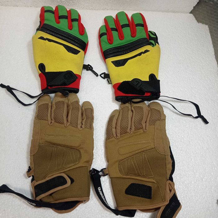 Burton Grenade  Salomon Quiksilver  Buff  ONEILL