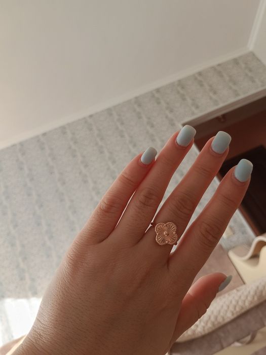 Срочно продам золотое кольцо