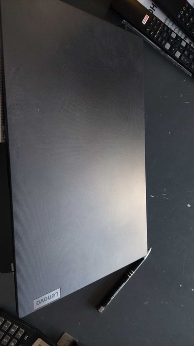 Преносим Компютър Lenovo V15 G4 - ABP Безупречен!