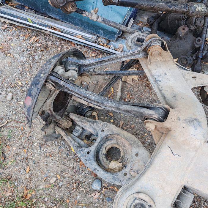 Мерседес 124 задний балкы сатылады