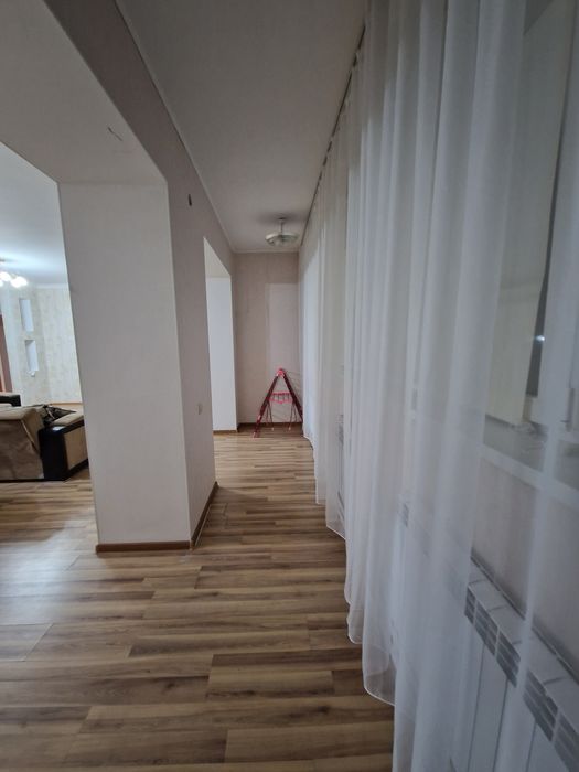 Продам 2кв 90 квм