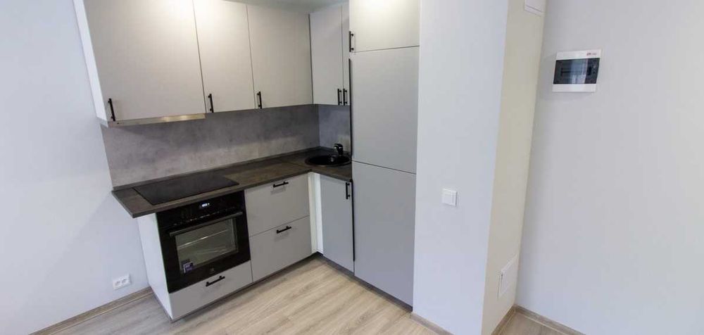 Дава се под наем Двустаен апартамент в Бургас, Изгрев - 65 кв.м за 402.9 € - Снимка #2