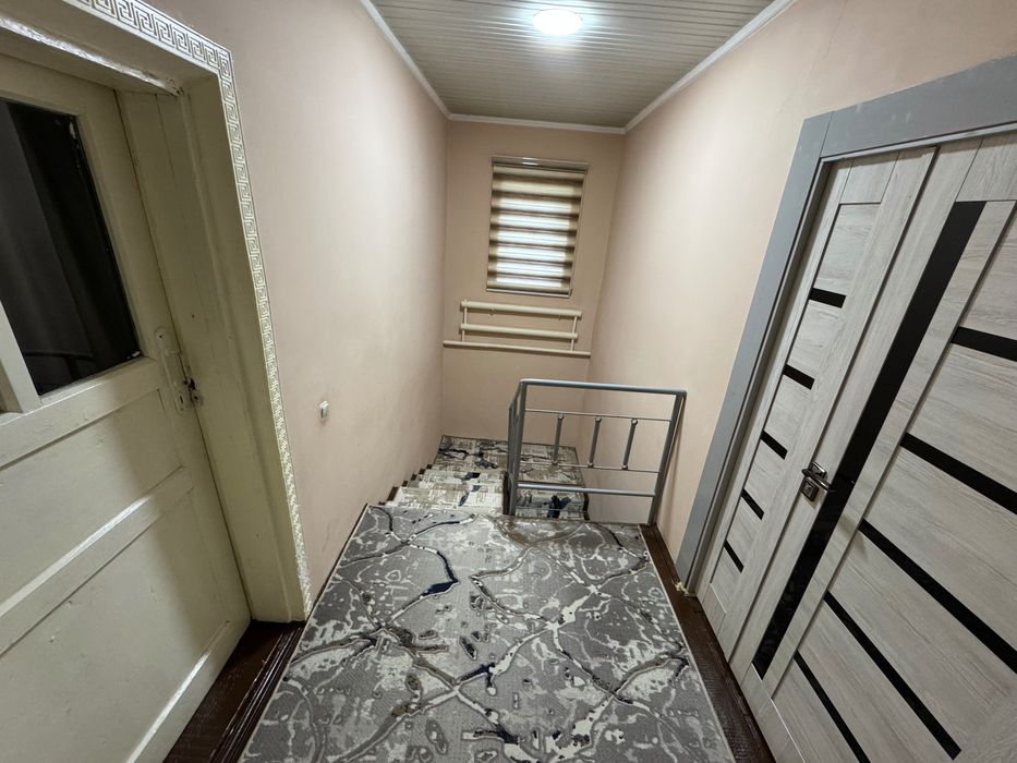 Uy hovli, Частный дом