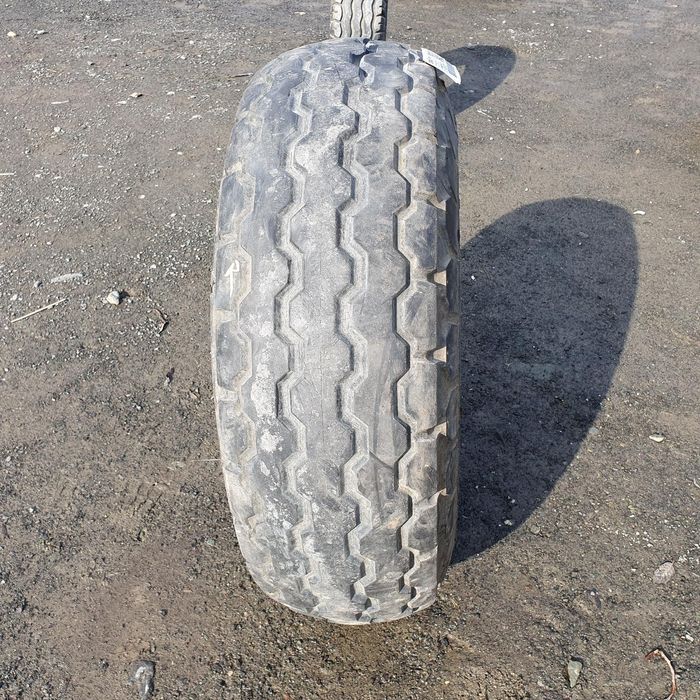 Cauciucuri 11.5-15  Semperit Anvelope invatate cu lucrul