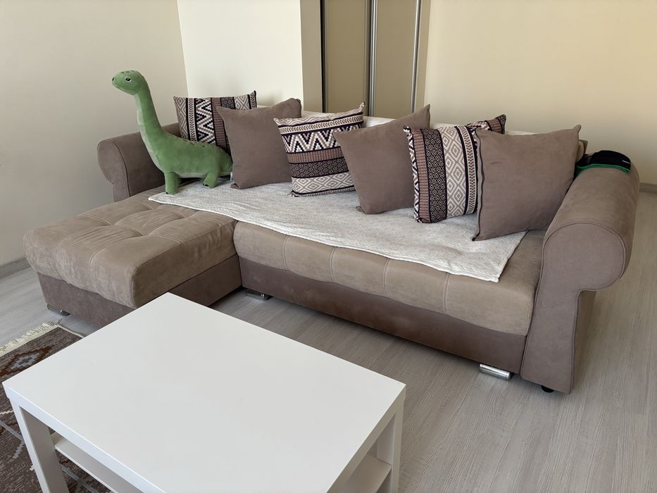 Диван угловой в отличном состоянии