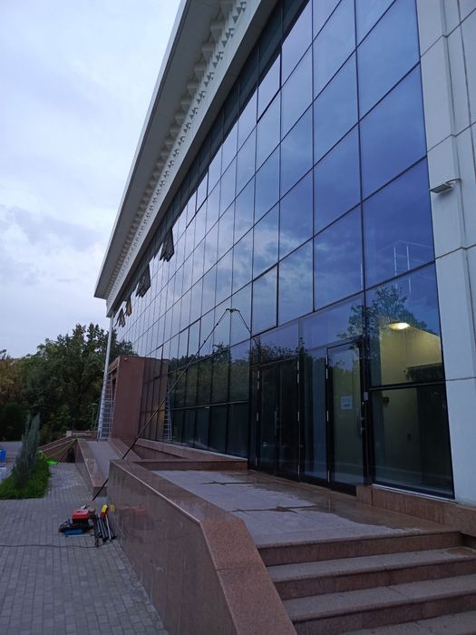 Oyna yuvish fasad yuvish bino yuvish