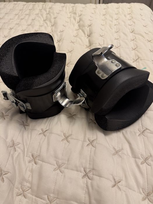 Инверсионные ботинки