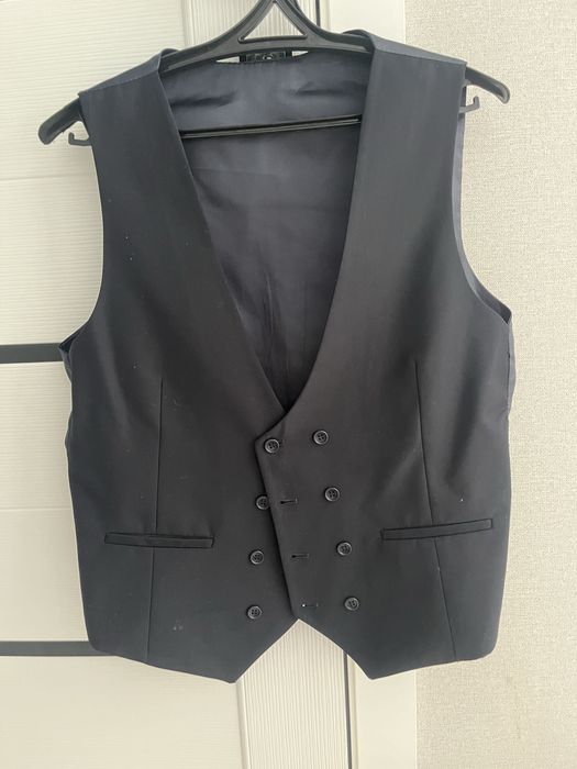 Мужской костюм тройка