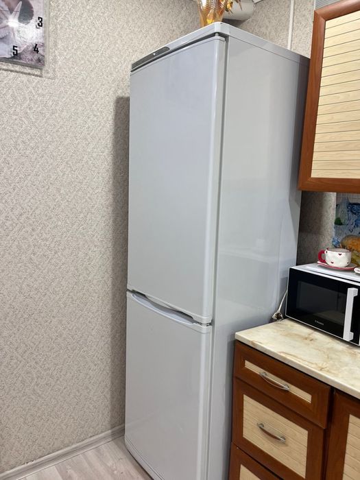 Продам холодильник б/у в хорошем состоянии