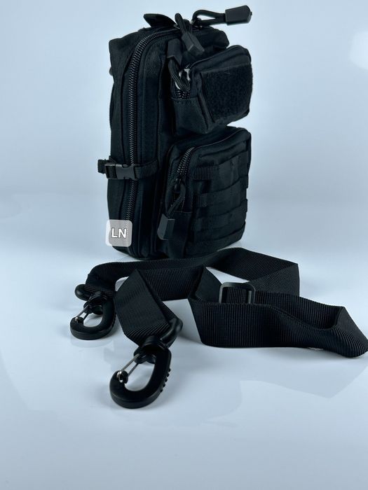 Малка тактическа чанта за колан, с дълга дръжка