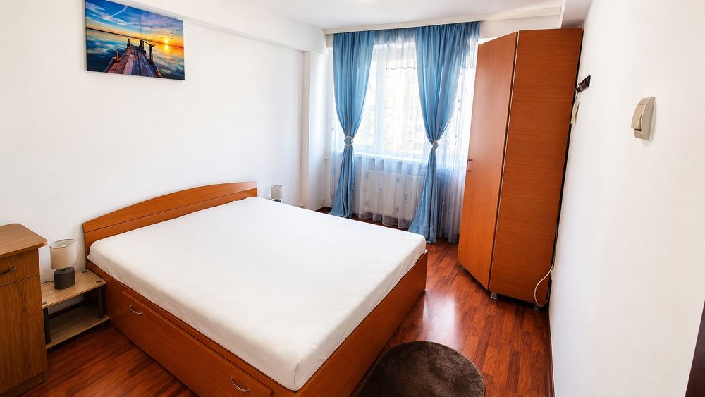 Proprietar închiriez apartament 2 camere ultracentral