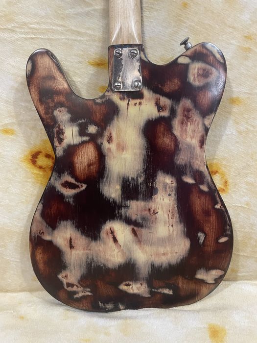 Jolana iris bass