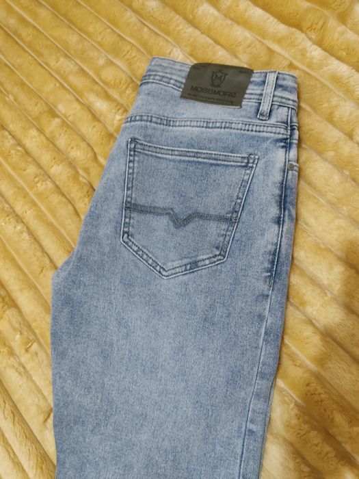 Мужские джинсы MOSSMORE