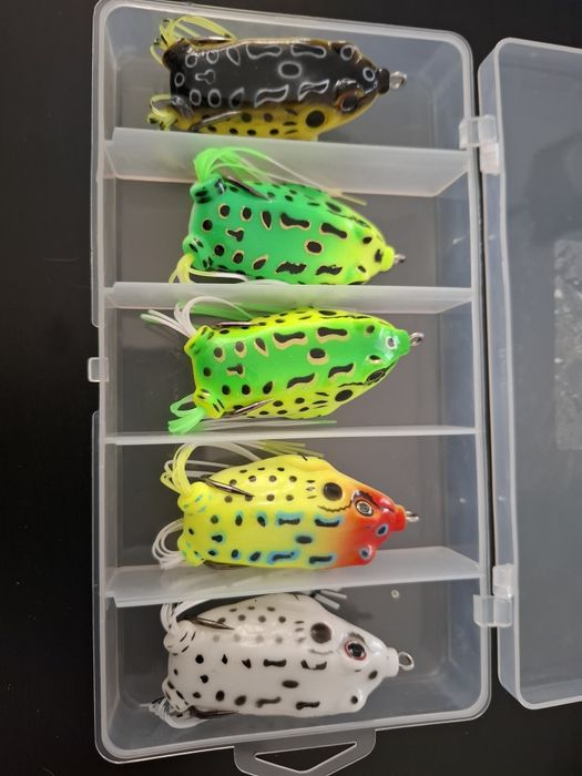 Naluci, broscute, cicada, pescuit rapitor, stiuca