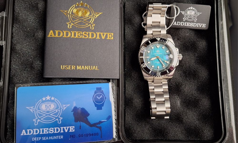 Nou! Ceas automatic, diver, mecanism Seiko.