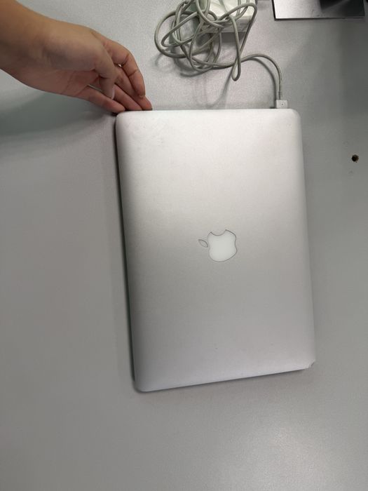 Macbook air 13’’ 2012
