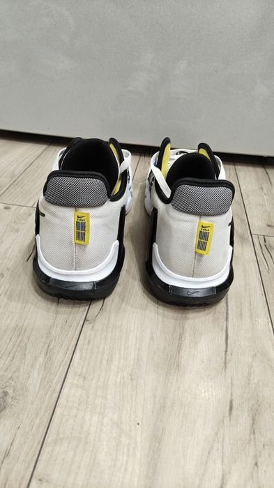 Nike lebron witness 6 Nr 46
