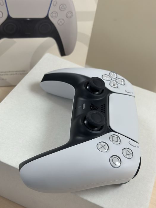 Sony PlayStation 5 DualSense