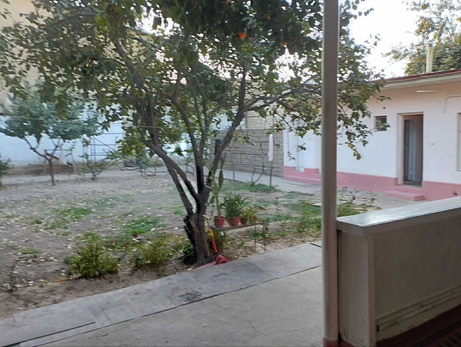 Қази махаллада участка 6 сотих. 2 - линия.