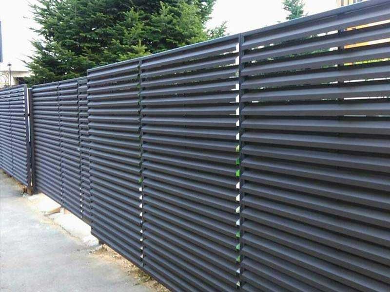 Garduri din sipca metalica, panou stil jaluzele, tabla, BCA si plasa