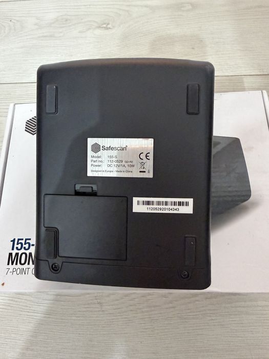 Aparat pentru verificare bancnote 155 S