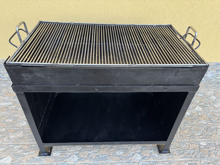 Vând grătar din inox latime 60cm pe 102cm lungime