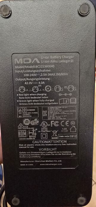 Incarcator bicicleta trotineta 42v4a