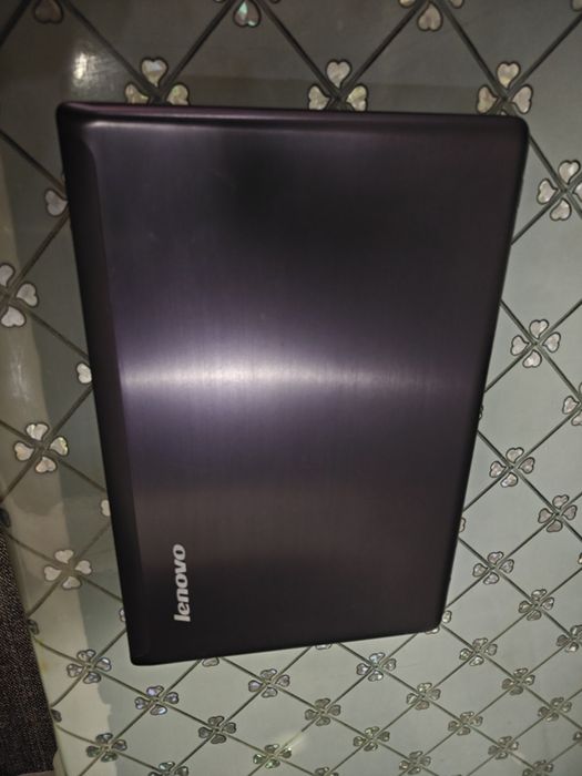 Lenovo IdeaPad z570. Core i7.