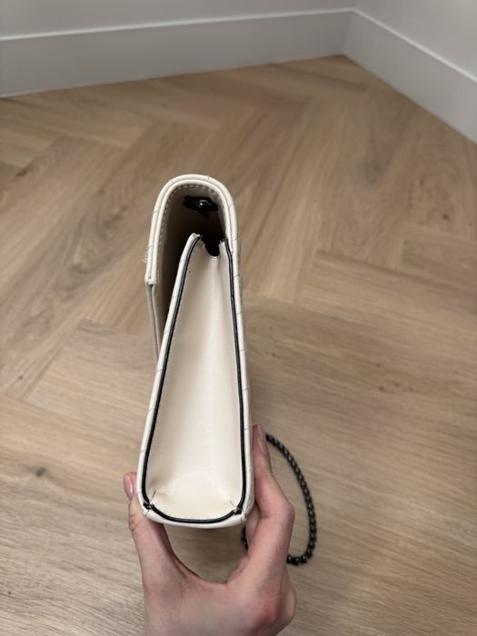 Geanta YSL , ca noua beige