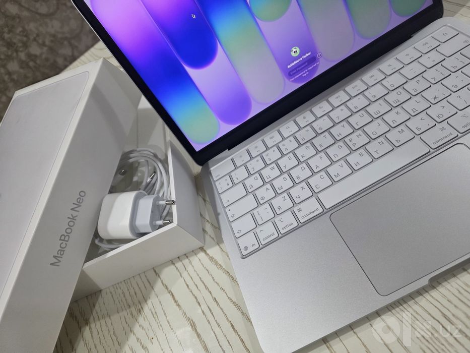 MacBook Neo 256 GB