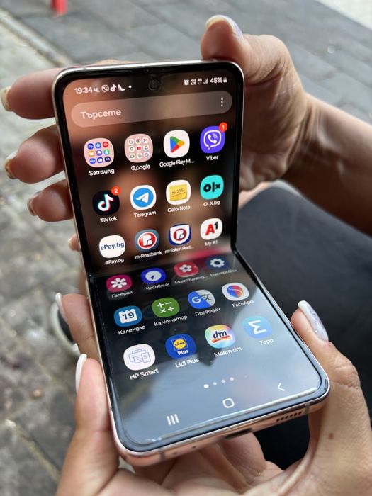 Samsung galaxy z flip 4 , 512 GB