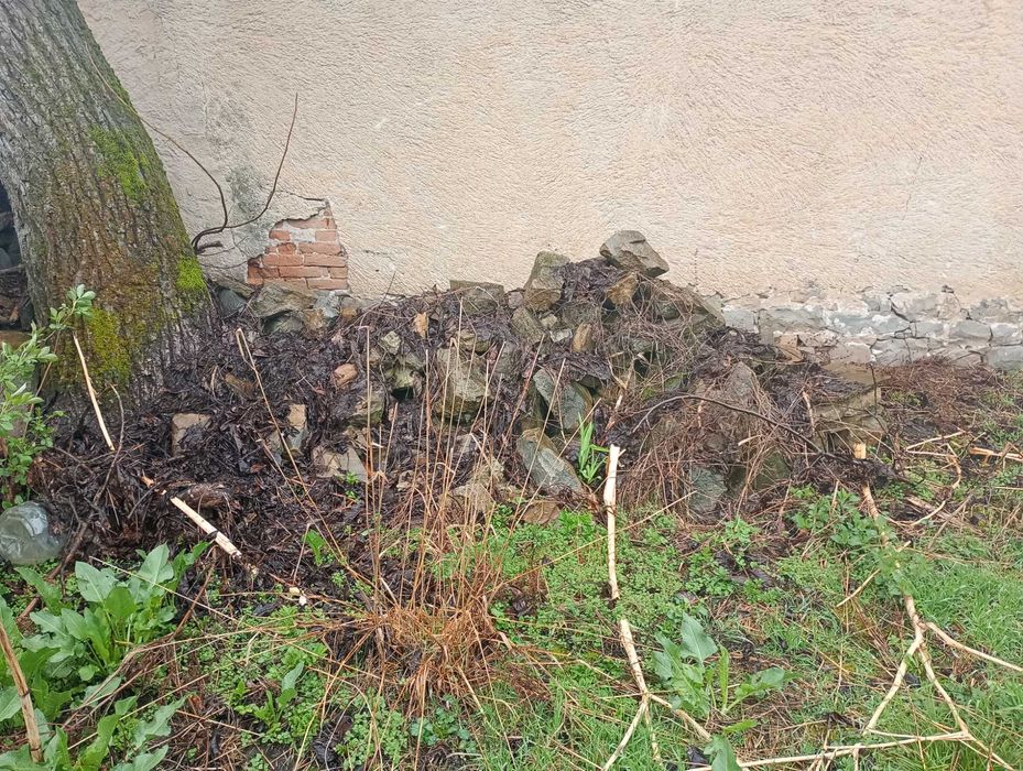 Камък от дувар по договаряне