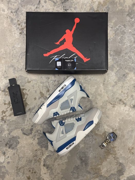 Jordan 4 military blue 38eu