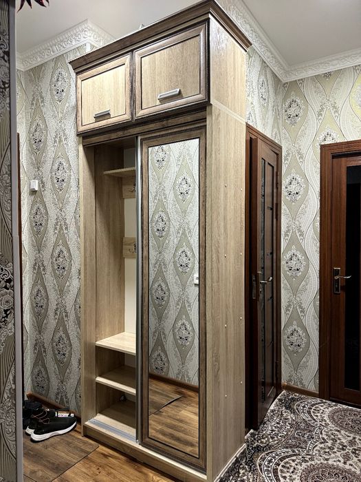 Prixoshka sotiladi. Zakazga yasalgan, holati yangi.