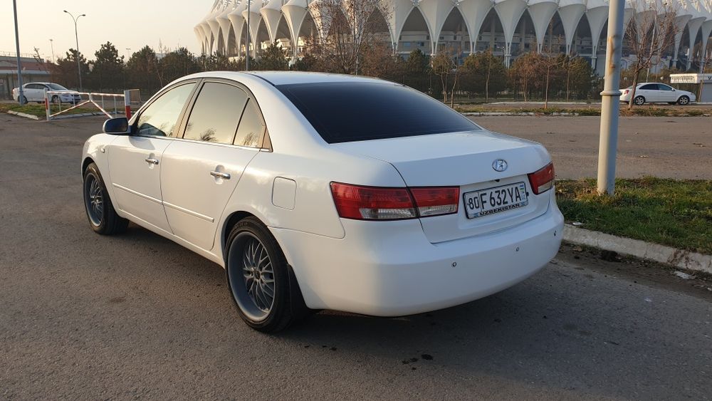 срочна продаю  Хундай соната нф