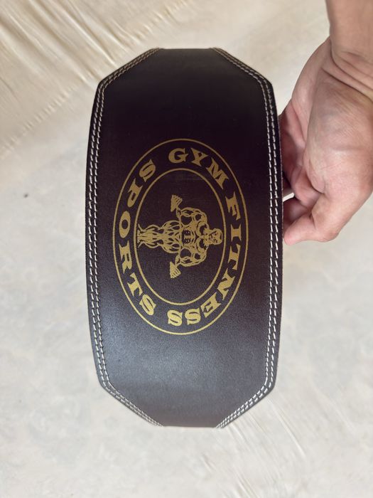 атлетический пояс для зала