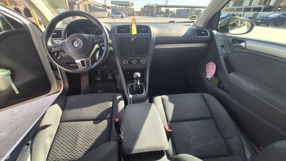 VW GOLF 6 2.0 TDI 110кс