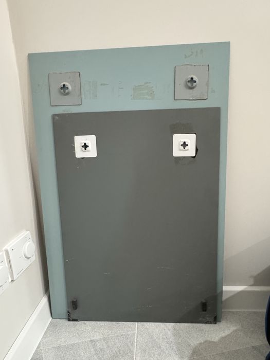 Продам настенное зеркало !