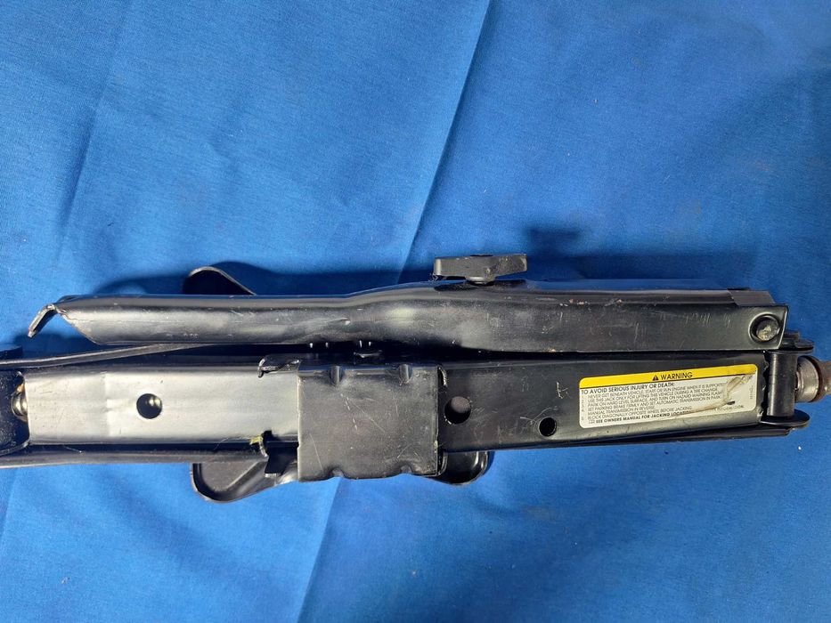 Cric AUTO OEM Chrysler - Chevrolet - Opel + Cheie Roti