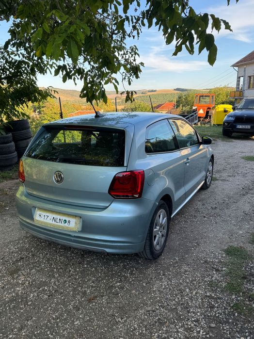 Кола 2010г Vw polo