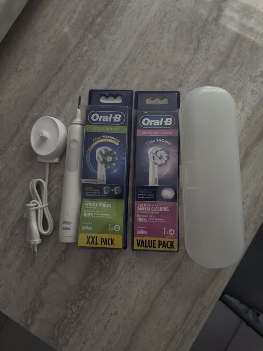 Periuta electrica Oral B Pro Series 3