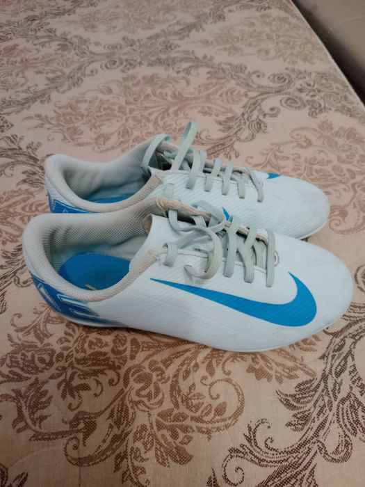 Детски футболни обувки Nike Mercurial