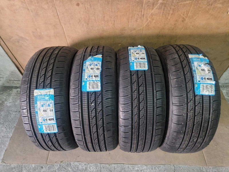 4 Tracmax R17 215/55
нови зимни гуми 
DOT3618