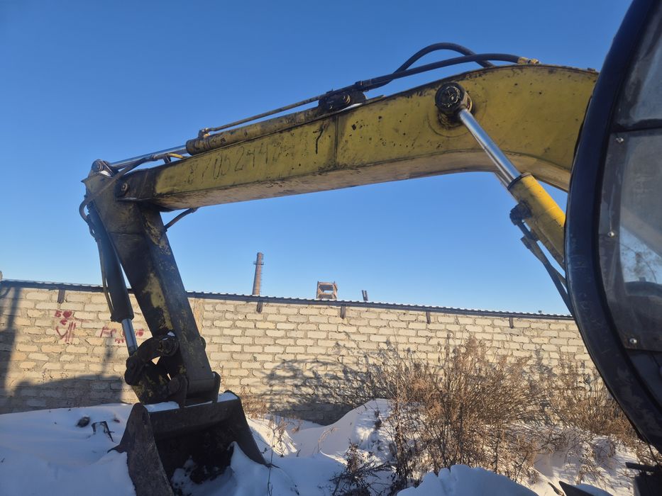 Продам эксковатор