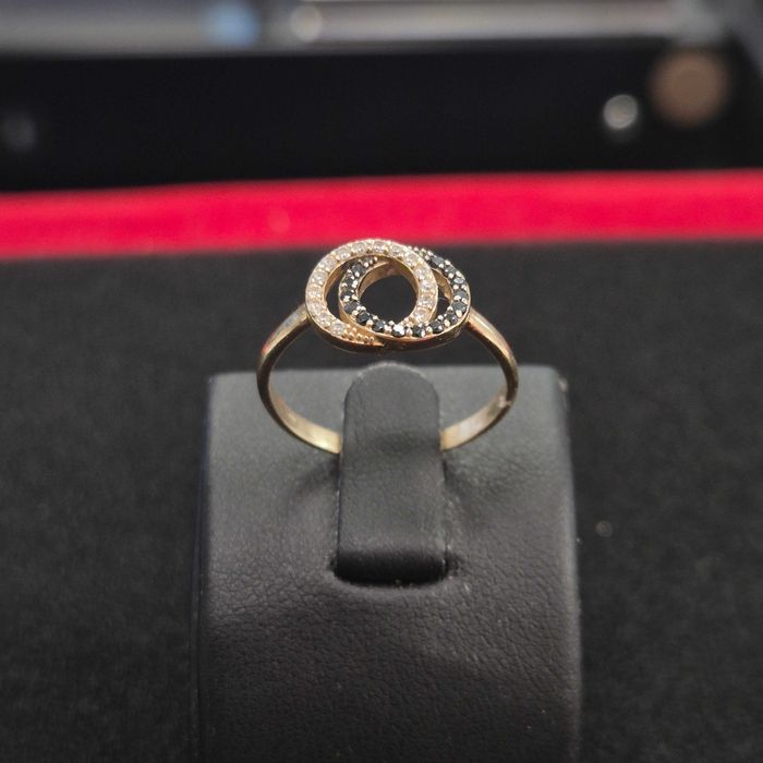 ( B32344.1 / Ag28 Doi Baieti ) Inel Aur 14K - 2.14 grame / 740 lei