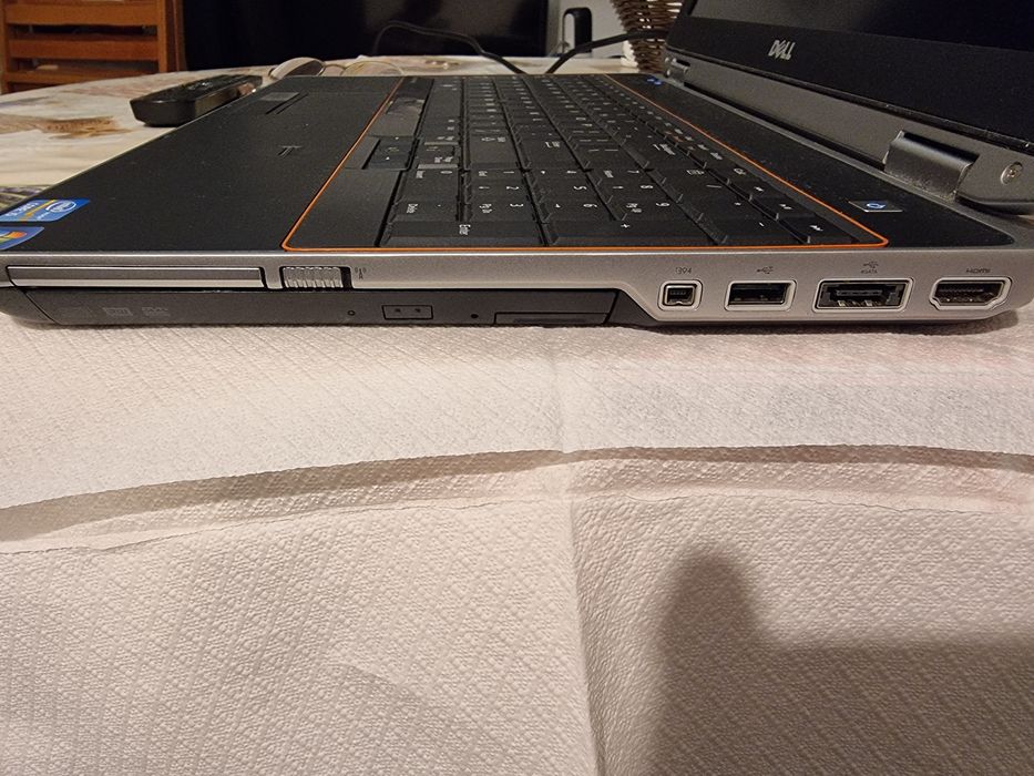 DELL latitude E6520