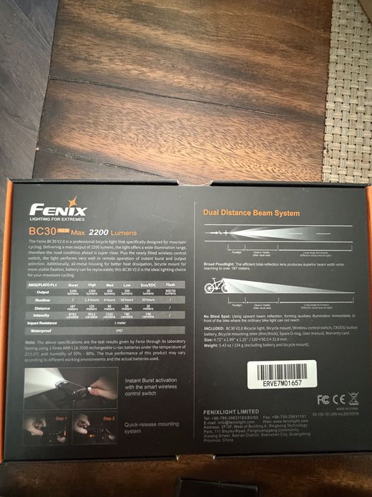 Lanterna bicicleta/trotineta FENIX BC30 V2.0 2200lumeni